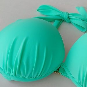 Victoria's Secret Swim - Victoria's Secret Bikini Top Victoria's Secret Swim - Victoria's Secret Bikini Top